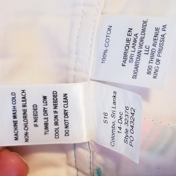 Lilly Pulitzer Callahan shorts hibiscus print - Picture 7 of 7